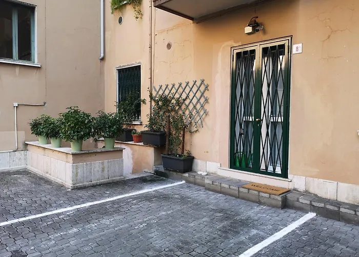 - Centro - Parcheggio Privato Апартаменти