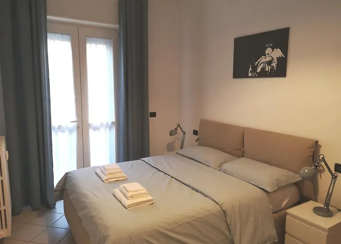 - Centro - Parcheggio Privato Brescia