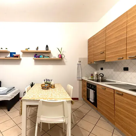 - Centro - Parcheggio Privato شقة بريشا